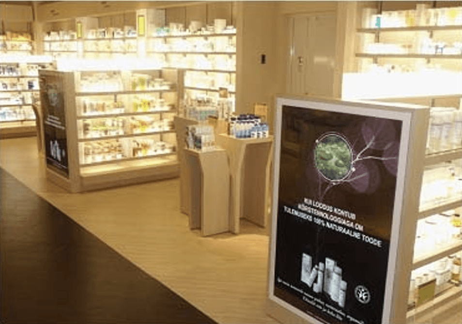 Additional retail display, European market